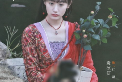 成毅袁冰妍最新爆料路透,甜蜜互动引期待，新剧幕后故事揭秘